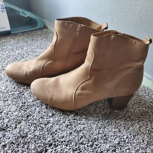 Women's beige booties